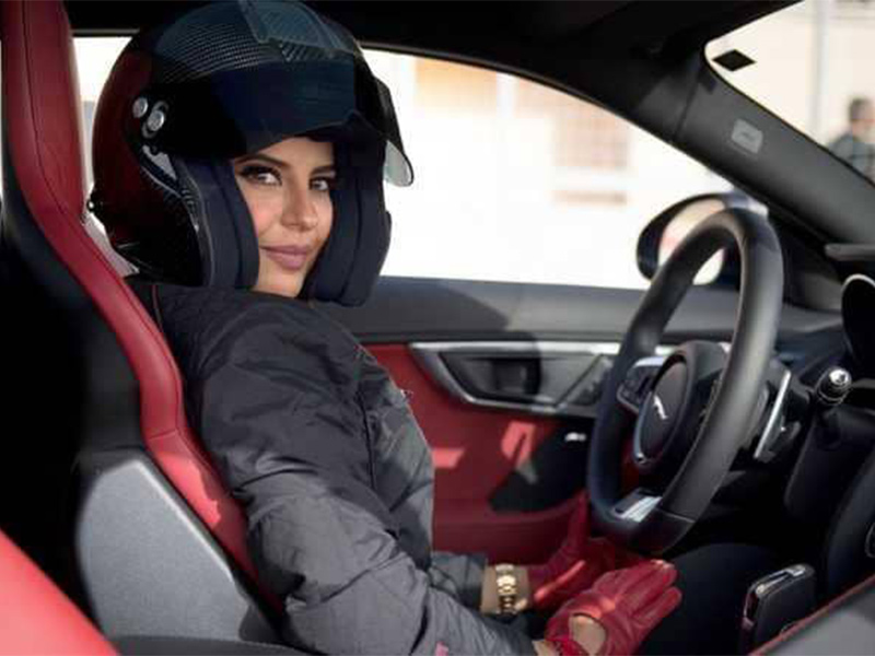 انجاز جديد للسعودية .. سعودية في عالم فورمولا 1